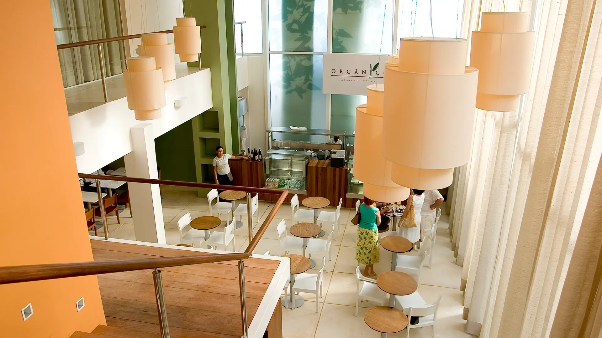 Café e lounge do Nirvana jockey